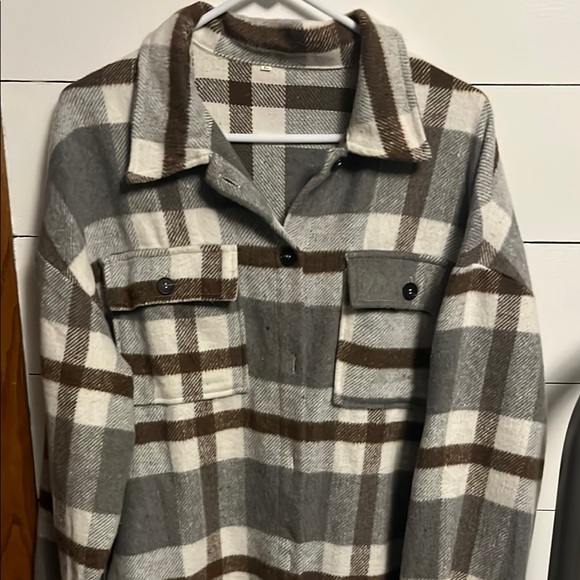 Jackets & Blazers - Plaid Button-Up Jacket